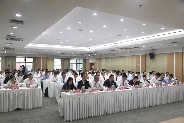 Ź˾˾쵼ɲ齨罨蹤ем